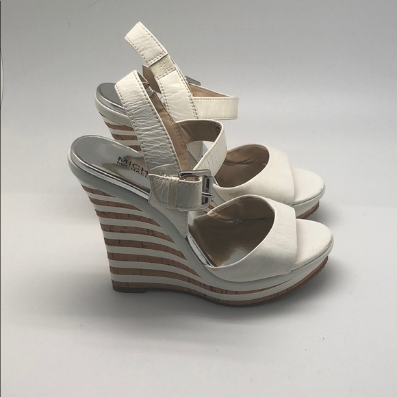Authentic Michael Kors Wedge Sandals size 6 - Picture 5 of 8